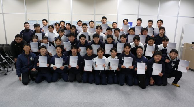 弘前学院聖愛高等学校の生徒さん